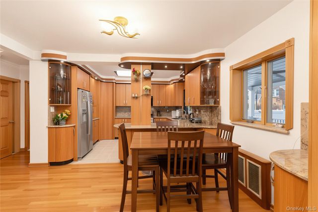 7831 220th Street, Oakland Gardens, NY 11364
