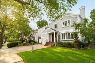 7831 220th Street, Oakland Gardens, NY 11364