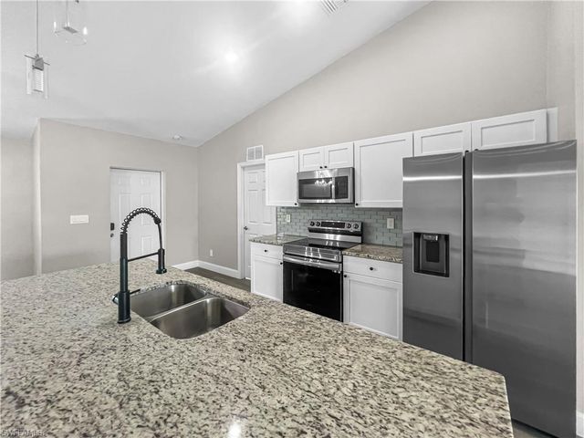 3309 10th ST W, Lehigh Acres, FL 33971