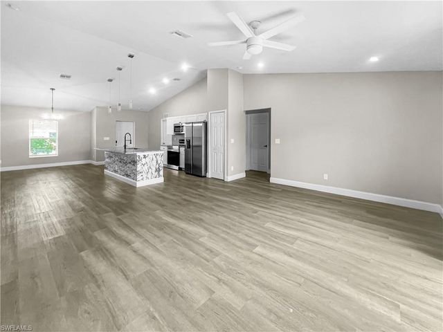 3309 10th ST W, Lehigh Acres, FL 33971