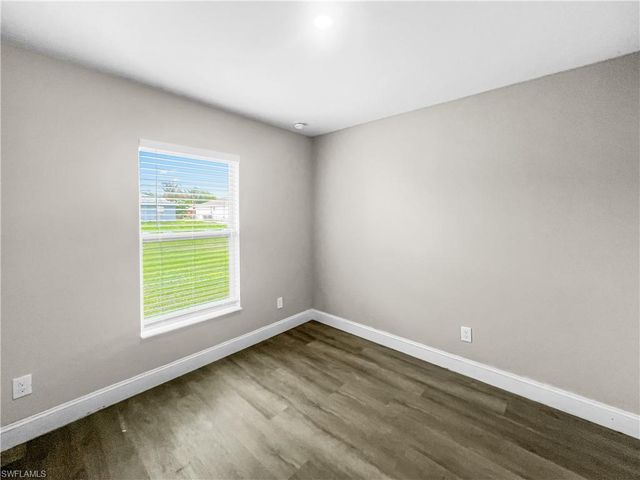 3309 10th ST W, Lehigh Acres, FL 33971