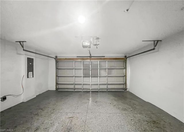 3309 10th ST W, Lehigh Acres, FL 33971