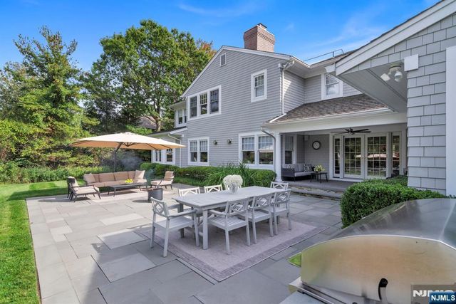 187 Buckingham Road, Tenafly, NJ 07670