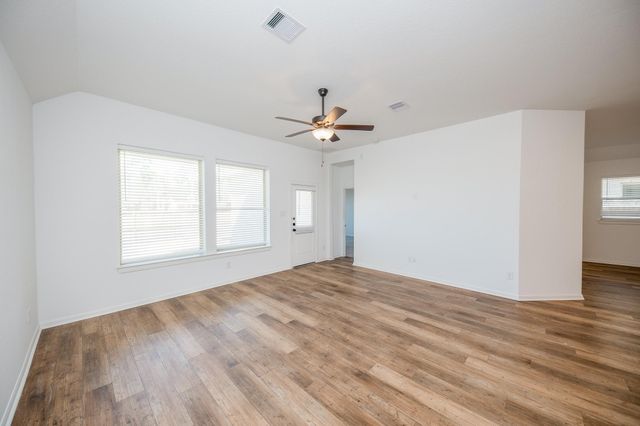 42514 Summer Crest Road, Magnolia, TX 77354