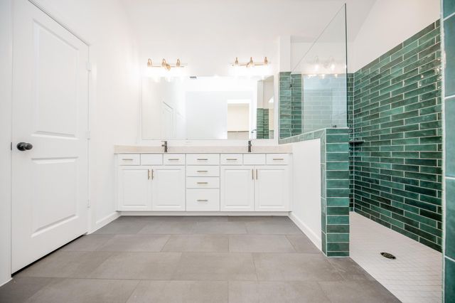 42514 Summer Crest Road, Magnolia, TX 77354