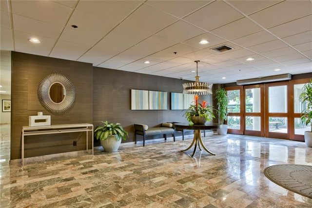 40 N Interstate 35 Highway 7A2, Austin, TX 78701