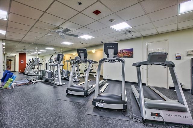 40 N Interstate 35 Highway 7A2, Austin, TX 78701