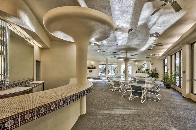 40 N Interstate 35 Highway 7A2, Austin, TX 78701