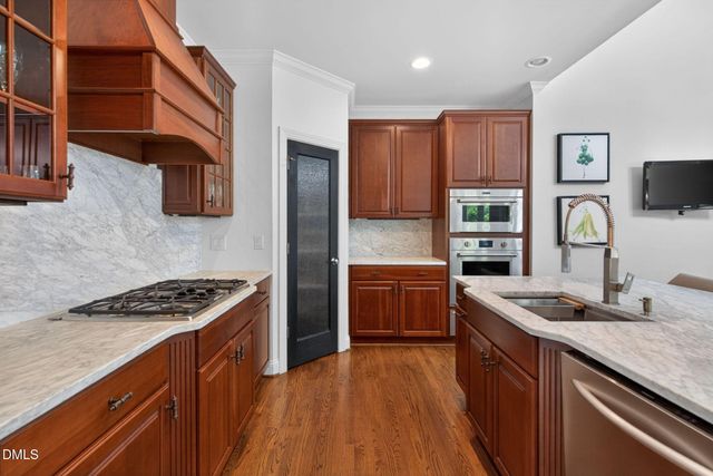 106 Caviston Way, Cary, NC 27519