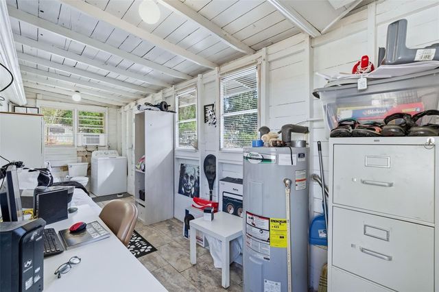 441 N KENTUCKY AVENUE, Deland, FL 32724