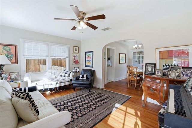 441 N KENTUCKY AVENUE, Deland, FL 32724