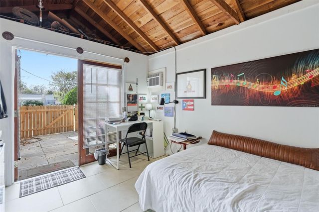 441 N KENTUCKY AVENUE, Deland, FL 32724