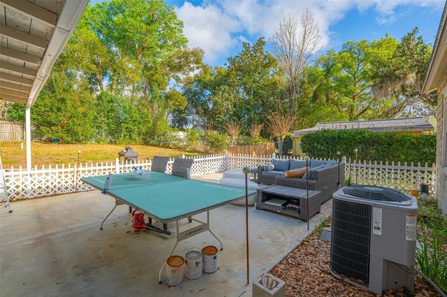 441 N KENTUCKY AVENUE, Deland, FL 32724