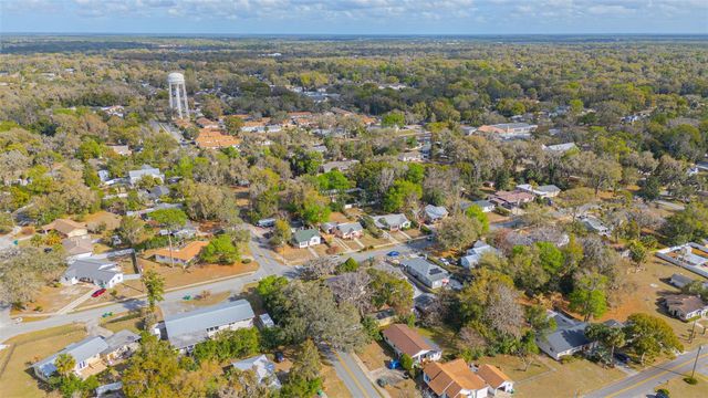 441 N KENTUCKY AVENUE, Deland, FL 32724