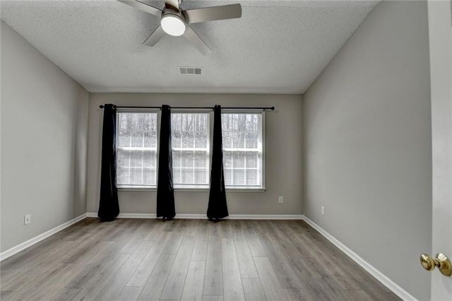 4061 Howell Park Road, Duluth, GA 30096