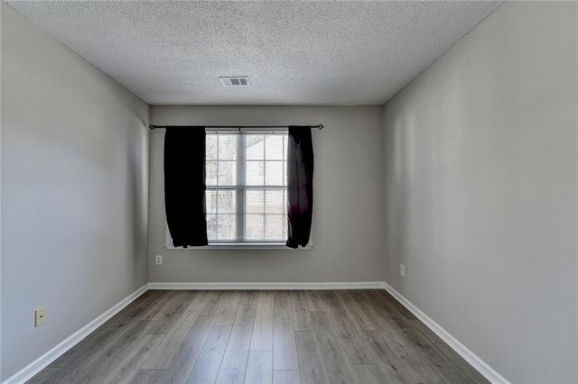 4061 Howell Park Road, Duluth, GA 30096