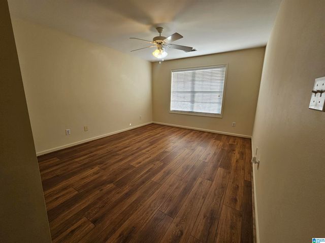 2056 QUEENS COURT, Moody, AL 35004