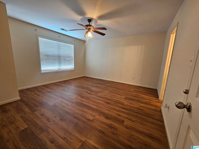 2056 QUEENS COURT, Moody, AL 35004