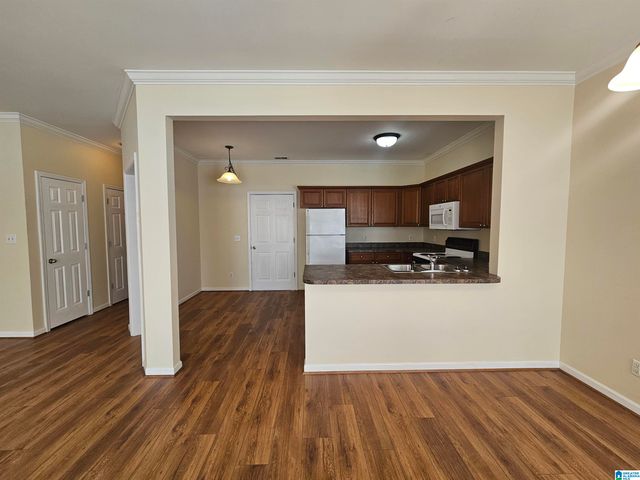 2056 QUEENS COURT, Moody, AL 35004
