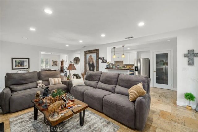 1270 N Euclid, Upland, CA 91786