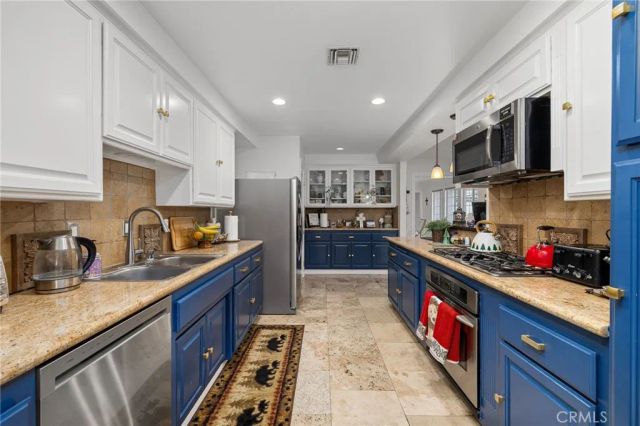 1270 N Euclid, Upland, CA 91786