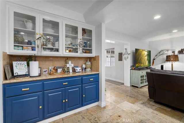 1270 N Euclid, Upland, CA 91786