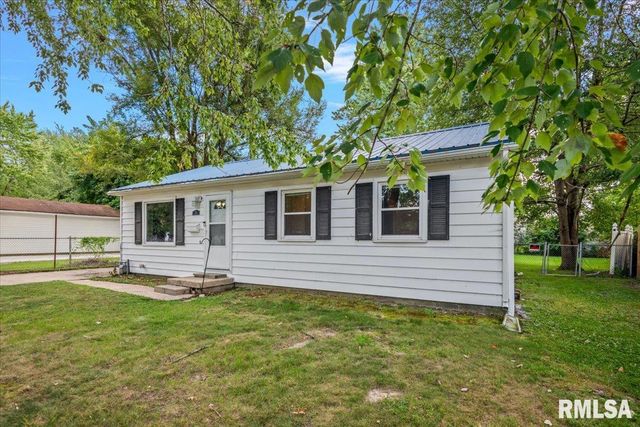 28 WINDSOR Road, Springfield, IL 62702