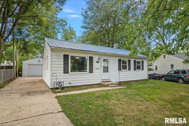 28 WINDSOR Road, Springfield, IL 62702