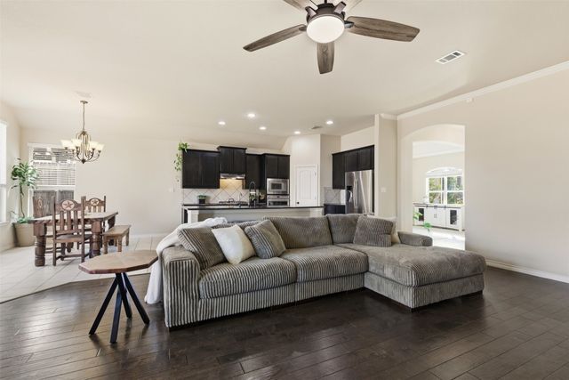 5032 Breezewind Lane, Fort Worth, TX 76123