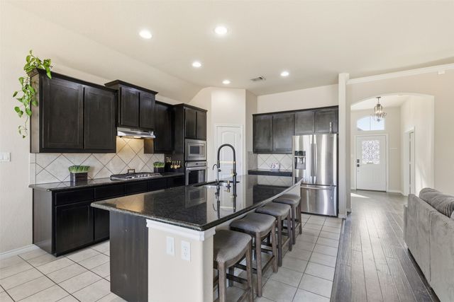 5032 Breezewind Lane, Fort Worth, TX 76123