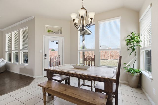 5032 Breezewind Lane, Fort Worth, TX 76123