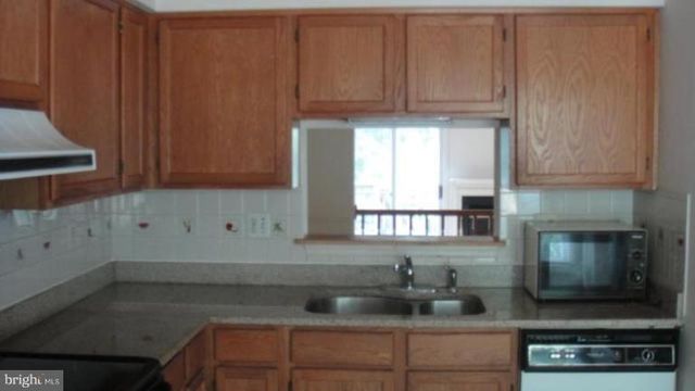 13671 CEDAR CREEK LN, Silver Spring, MD 20904