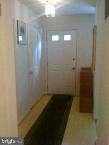 13671 CEDAR CREEK LN, Silver Spring, MD 20904