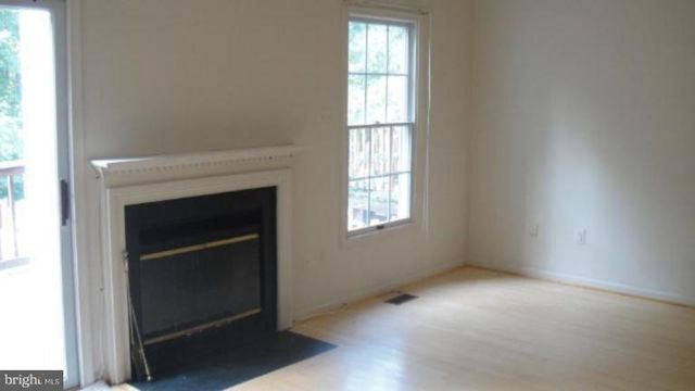 13671 CEDAR CREEK LN, Silver Spring, MD 20904