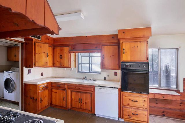 3908 Park Place, La Crescenta, CA 91214