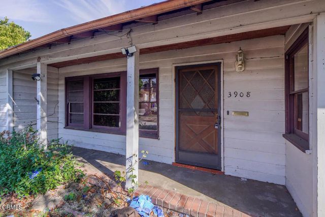 3908 Park Place, La Crescenta, CA 91214