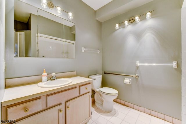 5104 Richmond Rd 104, West Milford Twp., NJ 07480