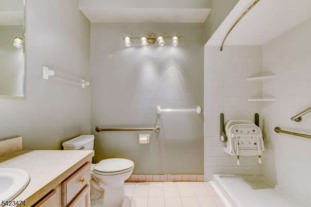5104 Richmond Rd 104, West Milford Twp., NJ 07480