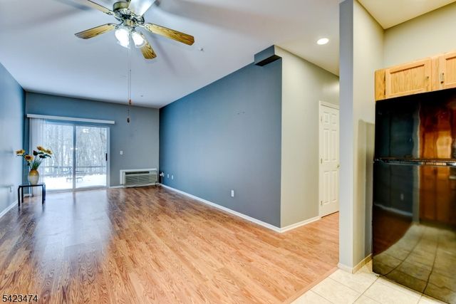 5104 Richmond Rd 104, West Milford Twp., NJ 07480