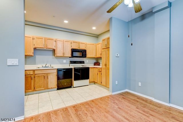 5104 Richmond Rd 104, West Milford Twp., NJ 07480