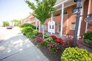 77 S Park Avenue a15, Rockville Centre, NY 11570