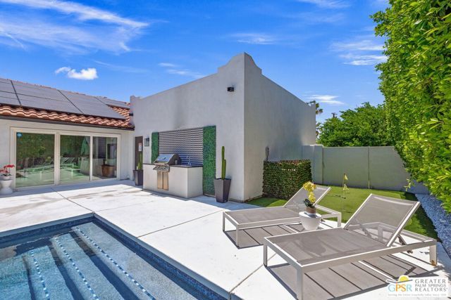 1811 N Los Alamos Road, Palm Springs, CA 92262