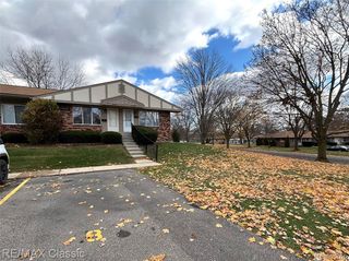 25124 Potomac 7, South Lyon, MI 48178