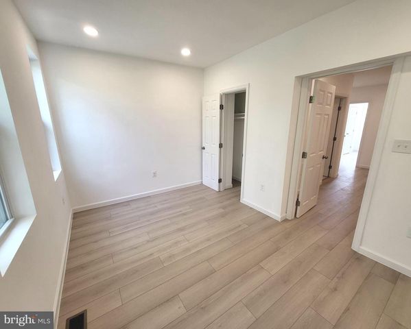 562 24TH ST NE, Washington, DC 20002
