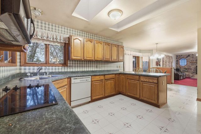 22302 Church ROAD, Kansasville, WI 53139