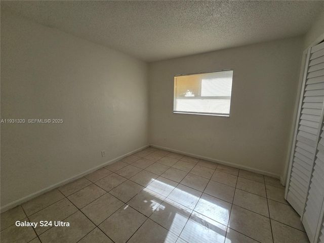 1335 S Dixie Hwy 401, Deerfield Beach, FL 33441