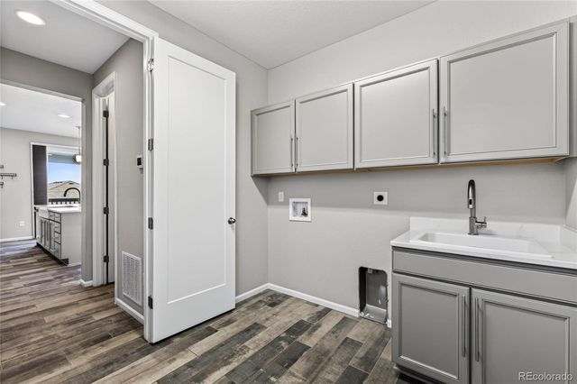 3423 Pacific Peak Drive, Broomfield, CO 80023