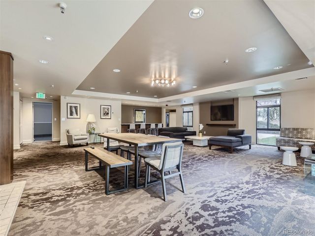 800 Pearl Street 204, Denver, CO 80203