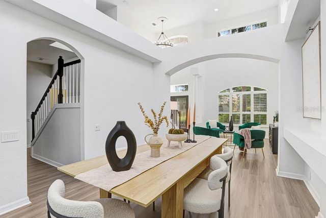 18124 COURTNEY BREEZE DRIVE, Tampa, FL 33647