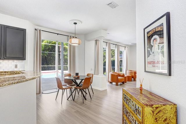 18124 COURTNEY BREEZE DRIVE, Tampa, FL 33647